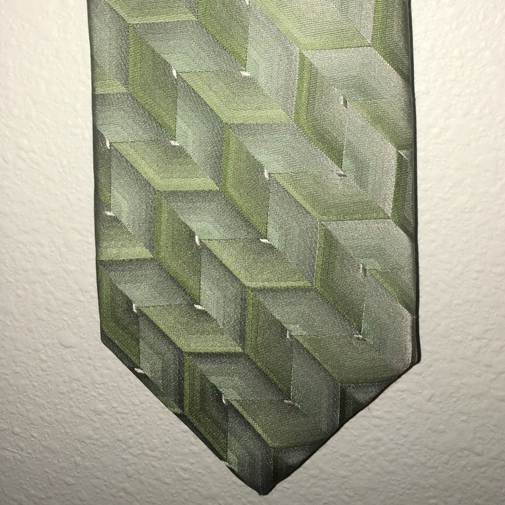 ☀️3 for $12 Sale! ARROW NECKTIE-GREEN 100% SILK